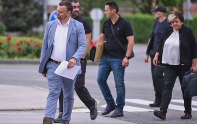 Zašto su Šimunićevim roditeljima oduzeti mobiteli? "Rade se nepotrebne scene"
