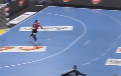 VIDEO Kakva klasa: Pogledajte što je hrvatski vratar obranio u polufinalu Lige prvaka