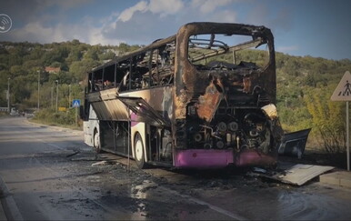 POZIV Kasne, kvare se, prokišnjavaju, a znaju se i zapaliti. Poznati vlasik se pravda: "Nisu mladi, ali su ispravni"