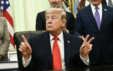 Trump potvrdio da je postignut sporazum s Iranom: "Brodovi svijeta, pokrenite motore. Neka nafta teče!"