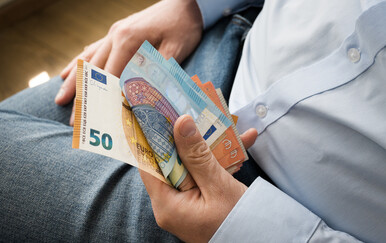 Dobra vijest za gotovo 90.000 zaposlenika: Od 17. lipnja kreće isplata regresa od 300 eura