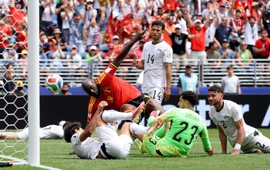 VIDEO Lukaku ušao, iste minute namjestio gol, ali nije uopće dirao loptu