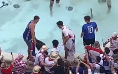 Pogledajte što Hrvati rade na fontani u Dallasu