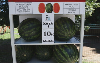 Ekspresna reakcija komunalaca: Uklonjeni svi lubenicomati s osječkih ulica, iza njih je stajao lažni OPG