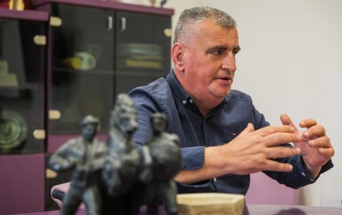 Miro Bulj pobjesnio nakon što je poništena Livakovićeva obrana: "Đubradi i bagro lopovska..."