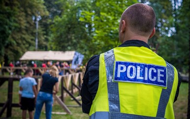 Policajac oduševio navijače potezima: Pogledajte ovu vještinu