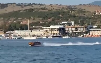 VIDEO Mladić (20) poginuo u stravičnom sudaru na moru, policija izvukla potonuli Jet Car