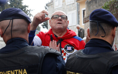 Keleminec opet prosvjedovao pred kućom Dežulovićevih roditelja: Uhićen je
