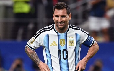 UŽIVO Goooool: Messi pred kraj poluvremena zabio za vodstvo Argentine!