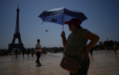 Toplinski udar okovao Europu: Temperature jure prema 40 °C, u nekim zemljama povučeni vlakovi bez klime, uvode se izvanredne mjere