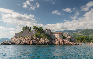 Sveti Stefan u Crnoj Gori ponovno otvara nakon pet godina