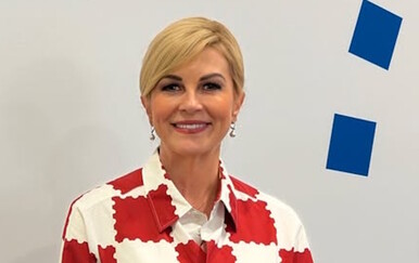 Kolinda Grabar-Kitarović u košulji inspiriranoj kockicama