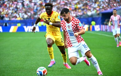 UŽIVO HRVATSKA – GANA Vlašić pogodio vratnicu i umalo prekinuo uspavanku!