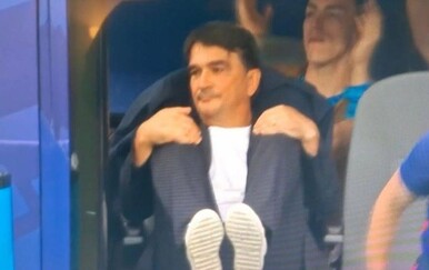 Prizor izbornika Dalića izazvao lavinu komentara, na što je vas podsjetila ova poza?