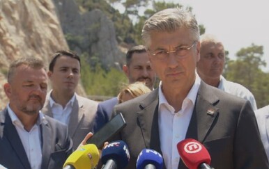 Andrej Plenković obišao novu prometnicu na Hvaru