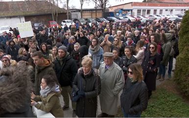 Osječani prosvjedovali protiv otrova (Foto: Dnevnik.hr) - 1