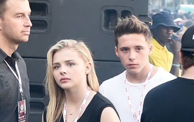 Brooklyn Beckham i Chloe Grace Moretz (Foto: AFP)