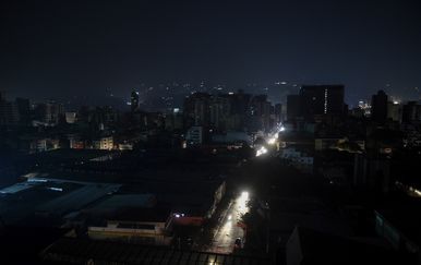 Caracas treći put bez struje (Foto: Federico PARRA / AFP)