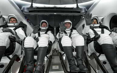 SpaceX Crew-6 - Andrey Fedyaev, Woody Hoburg, Stephen Bowen i Sultan Alnedayi