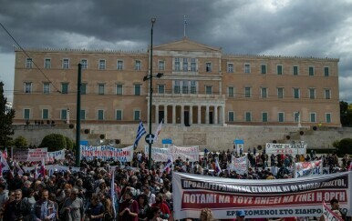 Prosvjed u Ateni zbog velike željezničke nesreće - 1