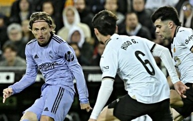 Luka Modrić protiv Valencije
