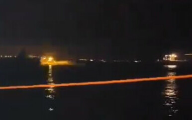 Snimka napada na ruski vojni brod