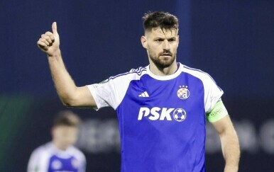 Bruno Petković protiv PAOK-a