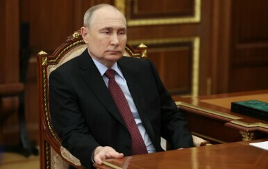 Vladimir Putin smijenio zapovjednika ruske mornarice