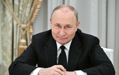 Vladimir Putin tijekom govora u ruskoj državnoj Dumi