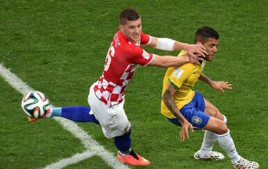 Dani Alves uložio u portugalskog trećeligaša