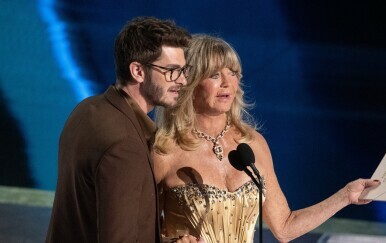 Andrew Garfield i Goldie Hawn