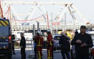 Zaustavljen je željeznički promet prema i iz pariškog kolodvora Gare du Nord - 1