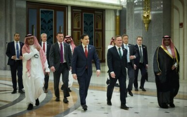 Ukrajinski, američki i saudijski predstavnici u Džedi