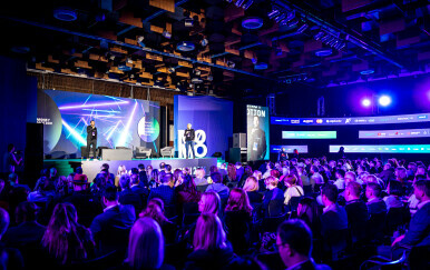 Sve što trebate znati o snažnoj godini rasta za FinTech: Ova tri genijalna stručnjaka morate poslušati