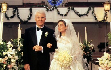 Steve Martin i Kimberly Williams u kultnoj komediji Mladenkin otac