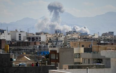 Zgrada veleposlanstva Srbije oštećena u udarima na Iran