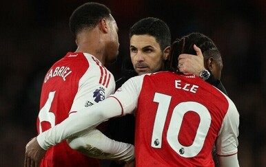 VIDEO Arsenal pobijedio Chelsea i vratio prednost pred Cityjem: Oba gola zabili iz prekida