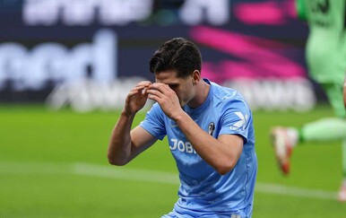 Ozlijedio se nakon 17 sekundi u sudaru s Igorom Matanovićem