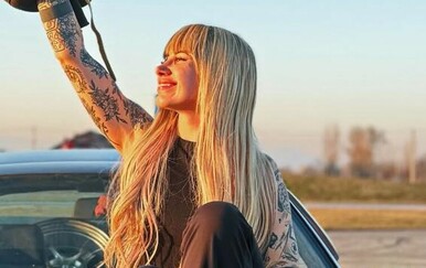 Stela Rade pokazala svoju drugu, adrenalinsku stranu na Instagramu