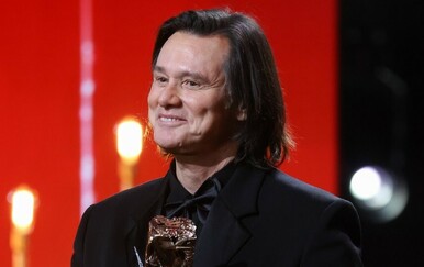 Što se dogodilo s licem Jima Carreyja?