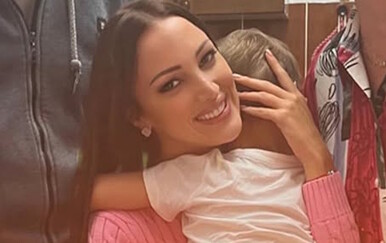 Aleksandra Prijović posvetila objavu kćeri Ariji