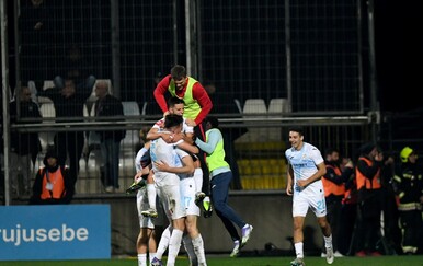 Jadranski derbi za povijest! Rijeka u 20. minuti sudačke nadoknade izbacila Hajduk iz Kupa