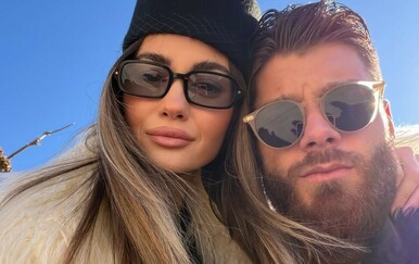 Adriana Ćaleta-Car objavila fotku sinčića o dresu tatina kluba