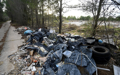 Dvojica kazneno prijavljena jer su odlagali otpad na vodozaštitnom području