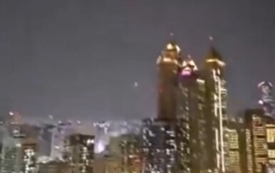 VIDEO Francuska pokušala evakuirati građane iz UAE-a, avion se morao vratiti zbog napada