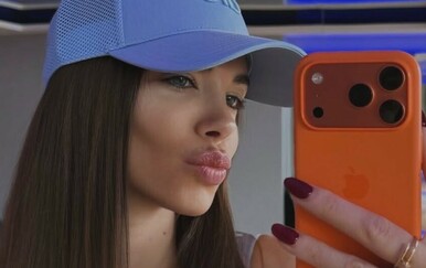 Iva Šarić Petković pokazala isklesane trbušne mišiće