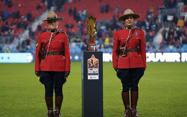 Viralna fotografija stadiona za SP u Kanadi izazvala buru: "Ne možete mi platili da sjednem tamo"