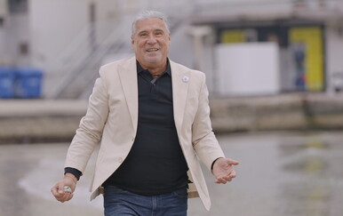 Goran Karan pred kamerama IN magazina zaigrao picigin