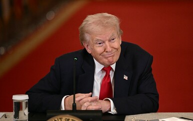 Trump: Kuba je na rubu kolapsa