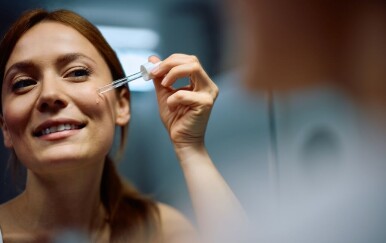 Niacinamid za lice: Jedan sastojak može riješiti akne, crvenilo i bore – evo kako ga pravilno koristiti